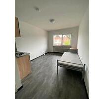 Neu sanierte MikroappartementWG-Zimmer kleine Wohnung - München Messestadt Riem