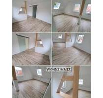 helle Dachgeschosswohnung 3 Zimmer 72qm - Ziegenrück