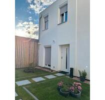 2-Zimmer Reihenmittelhaus zur Tagesmiete mit Garten - Kirchheim unter Teck