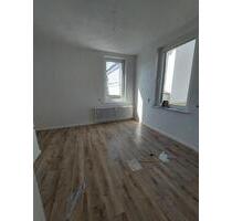 Erstbezug nach Sanierung 3 Zimmer auf Wunsch mit Einbauküche - Bad Pyrmont