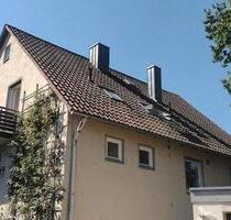 Sonnige 3-Zi-DG-Whg auch als WG für 2 möglich- mit Balkon - Ansbach