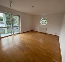 2 Zimmer Wohnung mit Balkon und EBK zu vermieten - Wiesbaden Südost