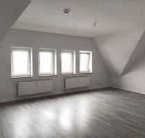 Renovierte 2 Zimmer Wohnung im DG in Gelsenkirchen zu vermieten!!!