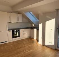 Helle 2-Zimmer DG-Wohnung mit Dachterrasse - Beelitz