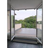 modern ausgebaute 1,5 Zimmer Wohnung mit Dachterrasse+Dusche+Aufzug! #DD79 - Freital