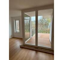 Efferen - Helle 3-Zimmer Wohnung mit Terrasse (inkl. Stellplatz) - Hürth