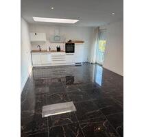 Zwei Zimmer Wohnung in Köln Weiden Küchenübernahme provisionsfrei