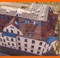 Wohnen am Reuß-Park mit Küchenzeile! Große 2 Zimmer Wohnung zu vermieten! - Gera Alt-Bieblach