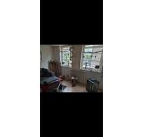 2 12 Zimmer , 36 qm - 380,00 EUR Kaltmiete, ca.  36,00 m² in Hattingen (PLZ: 45525)