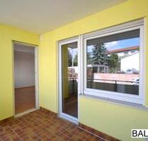3 Zimmer Wohnung mit Balkon + Einbauküche - Petersberg