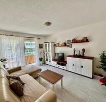 Schöne 2-Zimmer Wohnung mit 2 Balkonen und EBK in 76571 Gaggenau