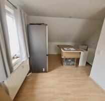 Biete schönes WG-Zimmer in ruhiger 2er WG - Ehrenkirchen