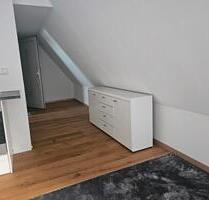 1 Zimmer Dachgeschoss Wohnung - 650,00 EUR Kaltmiete, in Schwabach (PLZ: 91126)