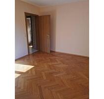 3-Zimmer-Wohnung zu vermieten, befristet auf 2,5 Jahre - Esslingen am Neckar Hegensberg