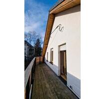 Schöne, helle 2,5 Zimmer Wohnung - Wilkau-Haßlau