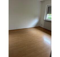 2 Zimmer Appartment - 300,00 EUR Kaltmiete, in Schloß Holte-Stukenbrock (PLZ: 33758)