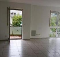 3 Zimmer Wohnung ca. 83 m2 Bahnhof Rüsselsheim - Rüsselsheim am Main