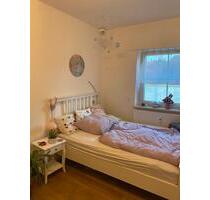 Zimmer in 3er-WG befristet - 550,00 EUR Kaltmiete, in Regensburg (PLZ: 93053) Galgenberg