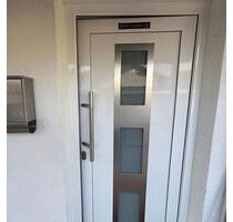 Vermiete 1,5 Zimmer Wohnung - 320,00 EUR Kaltmiete, ca.  30,00 m² in Neufraunhofen (PLZ: 84181)