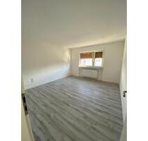 3 Zimmer Whg 1.OG in Rüsselsheim - Rüsselsheim am Main