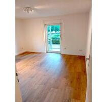 Schöne 54qm 2-Zimmer Wohnung mit Südbalkon - Regensburg Galgenberg