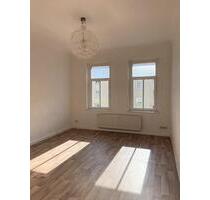 Helle 3-Zimmer mit Laminat und Balkon in ruhiger Lage! - Chemnitz Hilbersdorf