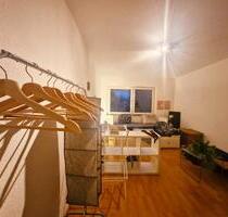 [UNTERMIETE] 31m² möbliert Wohnung in Bayenthal - Köln Rodenkirchen