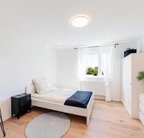 Helles, möbliertes WG Zimmer in einer 3er WG in zentraler Lage von Nürnberg