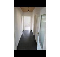 3 Zimmer Wohnung mit Küche - 490,00 EUR Kaltmiete, ca.  69,00 m² in Staufenberg (PLZ: 34355)