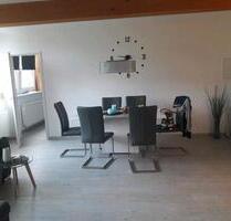 1,5 Zimmer Wohnung - 550,00 EUR Kaltmiete, ca.  65,00 m² in Heinersreuth (PLZ: 95500)