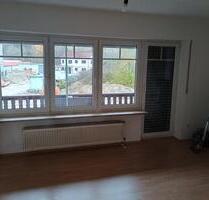2,5 Zimmer Wohnung, Wohnküche, BadDuWC, Balkon, Garage, - Berching