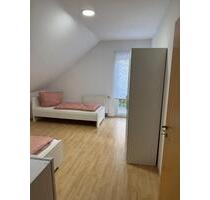 Neu renoviertes Haus mit neuen Möbeln - WG Zimmer zu vermieten - Bretten