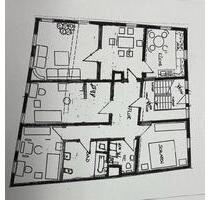5 Zimmer Wohnung mit Einbauküche, Bad, Gäste-WC, Abstellecke - Alsfeld