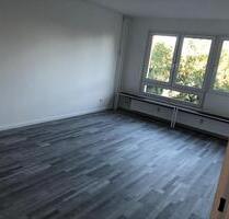 volle Einbauküche 60m² Wohnung 2 Zimmer in Berlin Spandau mieten