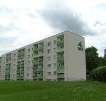Sanierte helle 3-Zimmer Wohnung mit Balkon - Bad Lobenstein