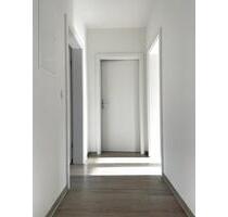 Frisch renovierte 3-Zimmer Wohnung mit brandneuem Badezimmer! - Dortmund Huckarde