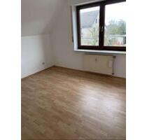 Helle 2 Zimmer DG Wohnung in Gütersloh- Avenwedde
