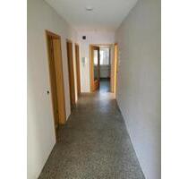 Freundliche 3 Zimmer Wohnung mit Balkon in Dernau
