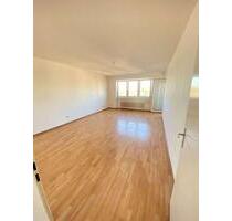 Preiswerte 4 Zimmer Wohnung im schönen Großostheim-Ringheim