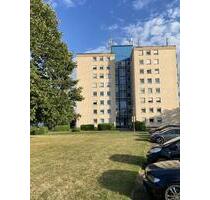 Renovierte 4 Zimmer Wohnung mit Balkon in GroßostheimRingheim