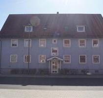 Am Schlagbaum 24 - charmante 3 ZKB Wohnung mit frisch saniertem Badezimmer im DG *ab sofort* zu vermieten - Clausthal-Zellerfeld