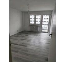 Helle 3-Zimmer Wohnung mit Balkon - Saarbrücken Neue Bremm