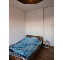 Möbliertes Zimmer in 3-Zimmer-Wohnung ab 01.02.2026 – Schöneweide - Berlin Treptow-Köpenick