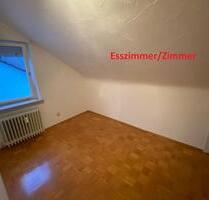 Gemütliche Mietwohnung Dachgeschoss ca. 63 m² 3,5 Zimmer ab 0126 - Kuchen