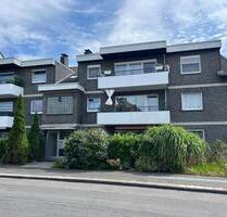 Renovierte 2 Zimmer Wohnung mit großer Loggia in Moers - Duisburg Hochheide