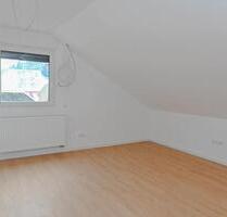 WG-Zimmer ca. 20 m² – frisch renoviert in 4-Zimmer-Wohnung - Gernsbach