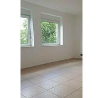 2-ZIMMER WOHNUNG IN HOCHFELDSTRASSE 165, ESSEN-LEITHE!