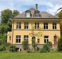 Riesiges Albau-Villa Zimmer in WG SG Wald - Solingen Aufderhöhe