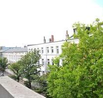 Mitten in der City! - Tolle 2- Zimmer Wohnung mit Balkon und Wohnküche, 3. OG. links, Deb-Nr. 40107 - Wilhelmshaven