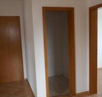 Helle geräumige 3 Zimmer Wohnung mit großem Balkon, Waging am See